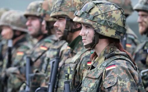 servicio militar, servicio militar obligatorio, mujeres, Alemania