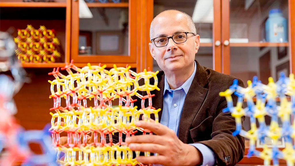 Alejandro Fracaroli, científico, Instituto de Tecnología de Karlsruhe, CONICET, Universidad Nacional de Córdoba, nanotecnología, Premio Nobel Omar Yaghi, química orgánica, ciencia argentina en el exterior, accidente en Karlsruhe
