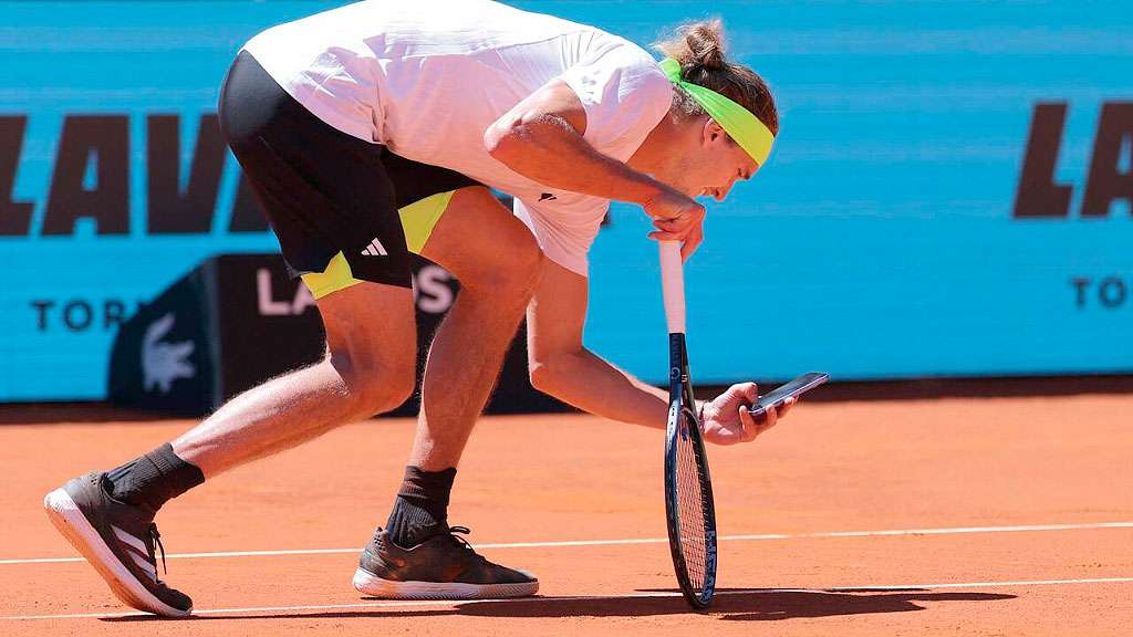 Alexander Zverev, ATP Tour, Carlos Alcaraz, Alexander Zverev escándalos, Alexander Zverev violencia de género, Alexander Zverev ATP, Zverev acusa a la ATP, Zverev Alcaraz Sinner