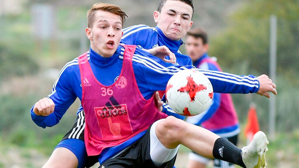 Cendrim Kameraj, Juventus, Cristiano Ronaldo, futbolista suizo, ex jugador de Juventus, Cristiano Ronaldo, lesiones en el fútbol, vida después del deporte, promesa del fútbol, fútbol y resiliencia, retirado del fútbol, jugador suizo Kosovo