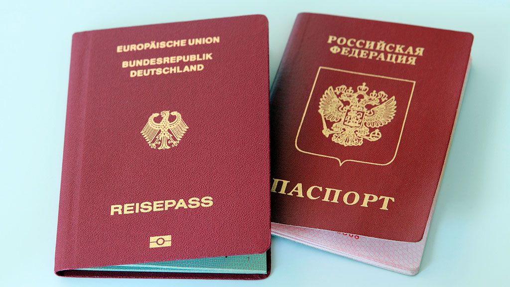 ciudadanía alemana, Bundestag, Friedrich Merz, nacionalidad alemana, ciudadanía alemana, reforma migratoria Alemania, naturalización Alemania, pasaporte alemán, requisitos ciudadanía alemana, nueva ley de ciudadanía, Alemania migrantes calificados, doble nacionalidad Alemania, gobierno alemán CDU, Friedrich Merz, Alexander Dobrindt