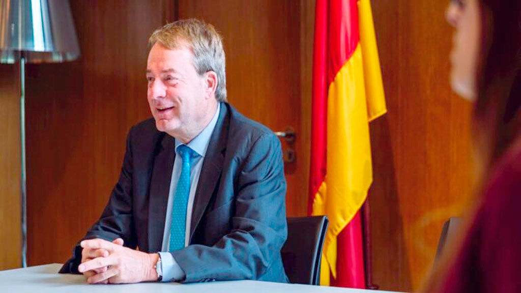 Dieter Lamlé, Deutschen Botschaft in Buenos Aires, 35 Jahre deutsche Wiedervereinigung, 200 Jahre deutsche Einwanderung Argentinien, Mercosur EU Abkommen, Argentinien Deutschland Beziehungen, deutsche Unternehmen Argentinien, deutsch-argentinische Kultur, Demokratie weltweit, Max Planck Institut Argentinien, Berliner Philharmoniker Teatro Colón