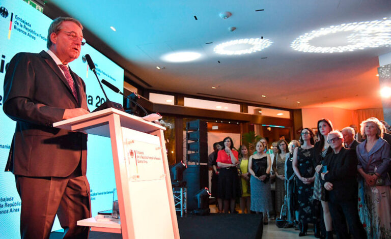 Día de la Unidad Alemana, Embajada de Alemania, Dieter Lamlé,