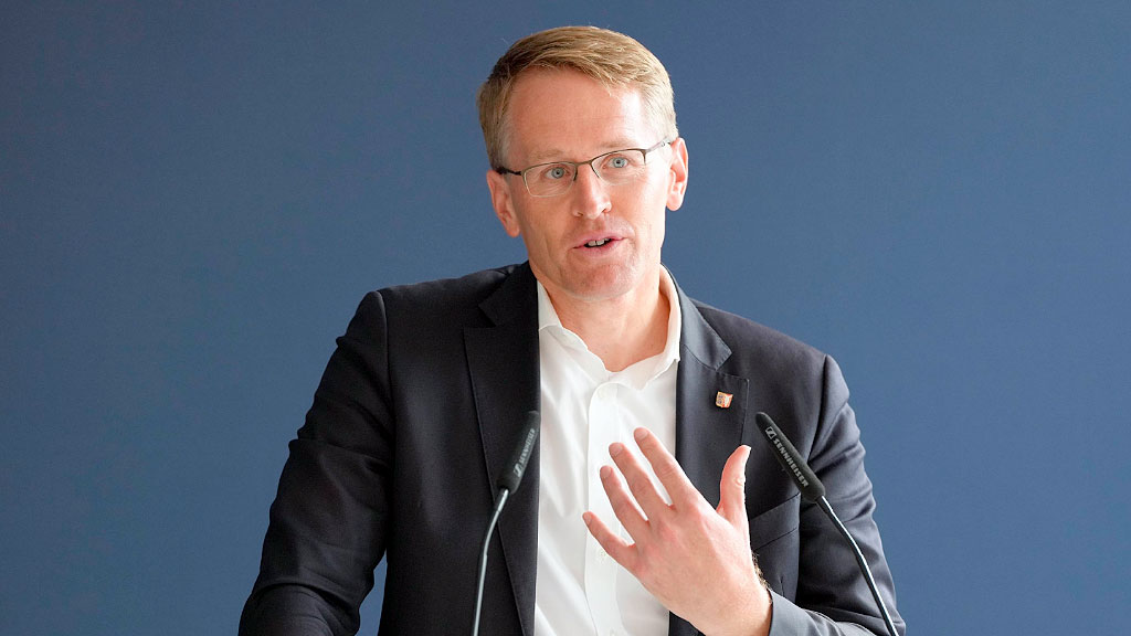 drones, Alemania, defensa, infraestructura crítica Alemania, Schleswig-Holstein drones, espionaje con drones, seguridad europea OTAN, Sabine Sütterlin-Waack, Alexander Dobrindt, Daniel Günther, Der Spiegel drones Alemania