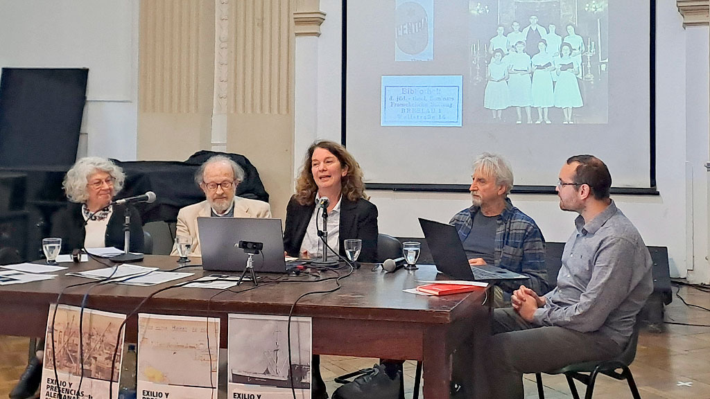 Jornadas, “Exilio y presencias alemanas en la Argentina”, DAAD, comunidad alemana en Buenos Aires, exilio alemán en América Latina, memoria histórica Alemania, Hannah Arendt exilio, Jornadas académicas DAAD, historia alemana en Argentina, presencia alemana siglo XX, intercambio académico Alemania Argentina, legado nazi en América del Sur, literatura de exilio, Stolpersteine Argentina, Shoá y comunidad alemana, instituciones alemanas en Argentina