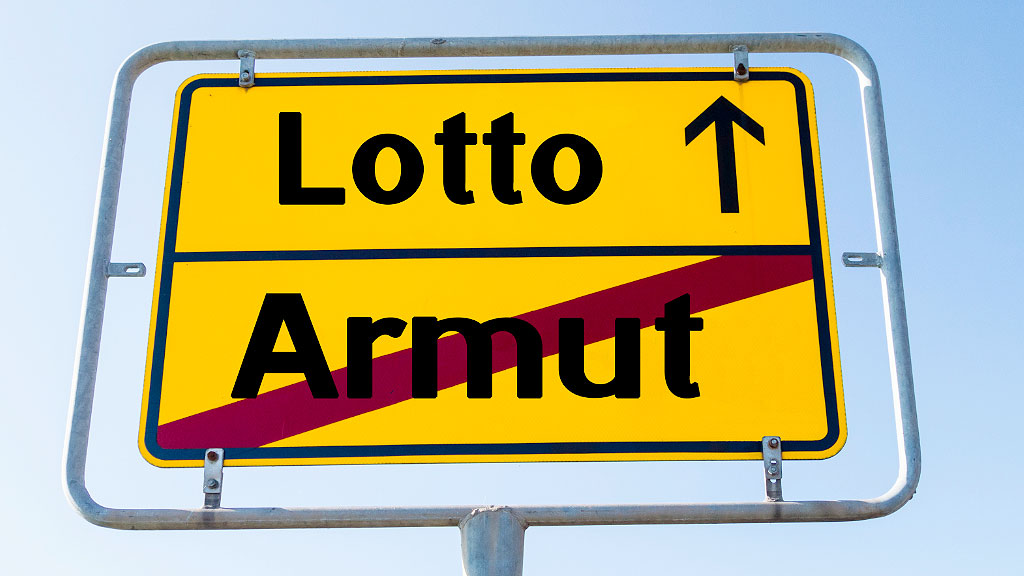 Lotto, Eurojackpot, Charlottenburg-Wilmersdorf, ganador 120 millones euros, premio millonario Alemania, lotería europea ganador, anonimato ganador Berlín, premio más alto Alemania, impuestos lotería Alemania, intereses bancarios millonarios, discreción ganadores lotería, cultura financiera alemana, probabilidad 1 en 140 millone