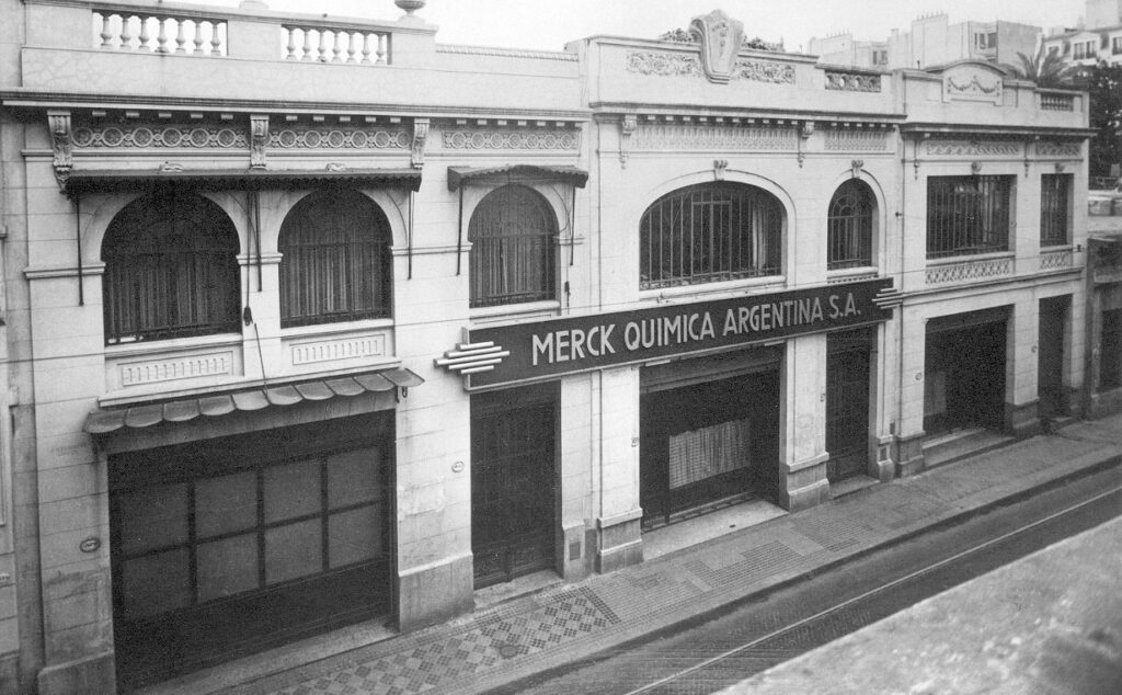 Merck, ciencia, tecnología, Life Science Argentina, Healthcare biotecnológico, Electronics materiales de alta tecnología, centro logístico Ezeiza / Carlos Spegazzini, reducción de CO₂ 350 toneladas al año, Premio Merck–CONICET, Marcelo Ponte Merck, historia Merck 1668 Darmstadt, inversión sustentable Merck, comunidad científica argentina