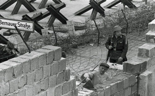 Muro de Berlín, Día de la Unidad Alemana