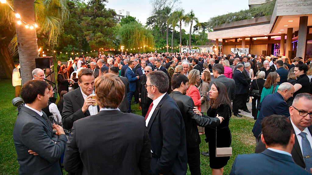 Embajada de Alemania, reunificación alemana, 200 años de inmigración alemana en la Argentina, Dieter Lamlé, comunidad germanoparlante en Argentina, Fiesta nacional alemana, relaciones Argentina Alemania, acuerdo Unión Europea Mercosur, rehenes argentinos liberados Hamas, productos alemanes en Argentina, colonias alemanas del interior,