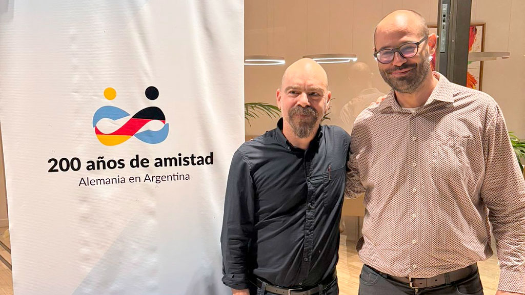 Ariel Magnus, Nazis y judíos. En el exilio argentino, 200 años de inmigración alemana en la Argentina, libro sobre exilio nazi, literatura de la memoria, escritores argentinos en Berlín, traducción literaria, historia judía en Argentina, cultura alemana en Argentina, exilio y posguerra, política de la memoria en Alemania