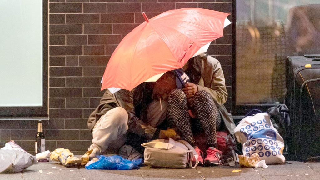 crack en Alemania, consumo de drogas en Berlín, drogadicción en Alemania, crack Frankfurt Hamburgo, aumento del consumo de crack, políticas de drogas Alemania, salud pública y drogas, adicciones en Europa, escenas de consumo abierto, crack y marginalidad urbana