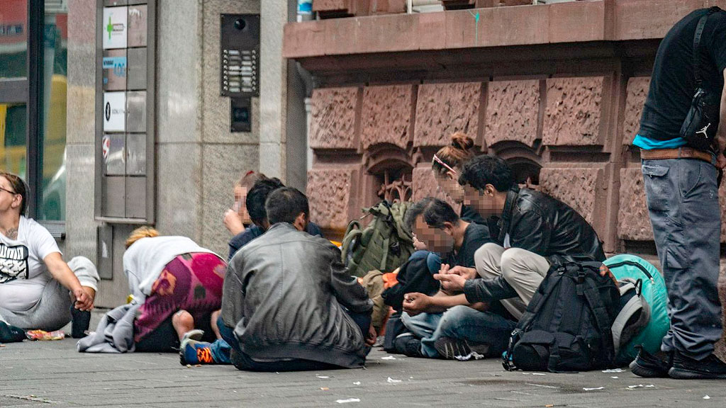 crack en Alemania, consumo de drogas en Berlín, drogadicción en Alemania, crack Frankfurt Hamburgo, aumento del consumo de crack, políticas de drogas Alemania, salud pública y drogas, adicciones en Europa, escenas de consumo abierto, crack y marginalidad urbana