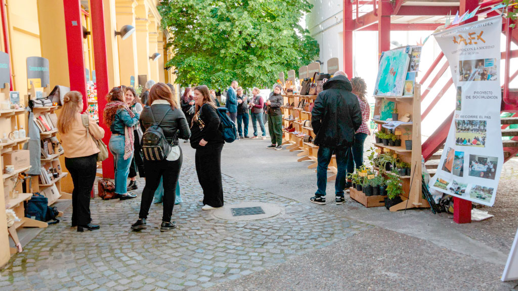 ECOSUIZA 2025, Cámara de Comercio Suizo-Argentina, empresas suizas, sustentabilidad y ESG, sostenibilidad en empresas suizas, Comité de Medioambiente y Sustentabilidad, innovación suiza en Argentina, alianzas público privadas sustentables, paneles sobre cambio climático, experiencias ESG Suiza Argentina
