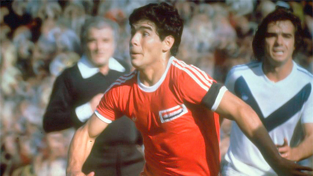 Jägermeister, Eintracht Braunschweig, patrocinio comercial, primer sponsor fútbol, patrocinio camisetas fútbol, Estudiantes de Caseros sponsor, historia patrocinio deportivo, publicidad fútbol alemán, sponsors fútbol argentino, Bundesliga 1973, comercialización fútbol, camisetas patrocinadas historia