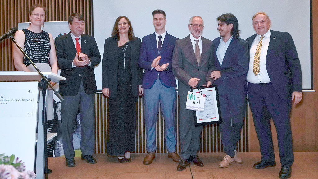 Kulturfest 2025, Stiftung Verbundenheit, Embajada de Alemania, comunidad alemana en Argentina, juventud germano-argentina, concurso cultural alemán, inmigración alemana en Argentina, FAAG, Stiftung Verbundenheit, #Desafío200Años, Club Alemán Buenos Aires