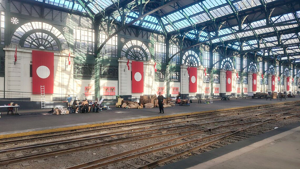 Netflix, Chino Darín, Plaza Constitución, El Ruso serie, Sebastián Borensztein, serie Segunda Guerra Mundial, rodaje Buenos Aires, Netflix 2026, producción argentina Netflix