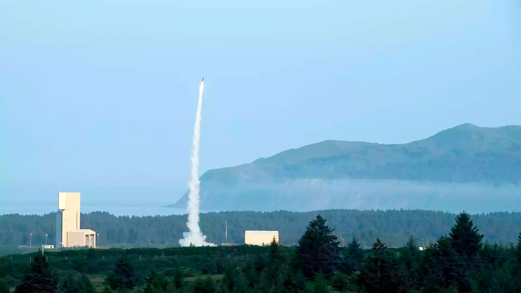 Arrow 3, Alemania, Bundeswehr, sistema antimisiles Arrow 3, defensa antimisiles Alemania, Bundeswehr Arrow 3, Israel defensa antimisiles, Holzdorf base militar, amenaza misiles Rusia, Cúpula de Hierro Alemania, OTAN defensa europea, misiles balísticos intercontinentales, acuerdo armas Israel Alemania