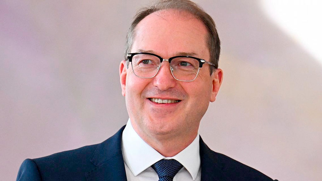 Alemania, Stefanie Hubig, Bundeskriminalamt, violencia contra policías Alemania, reforma penal alemana 2025, agresiones fuerzas seguridad Alemania, Alexander Dobrindt interior, penas mínimas prisión Alemania, ataques bomberos rescatistas, estadísticas criminalidad Alemania, protección efectivos emergencia, Bundeskriminalamt datos violencia, legislación penal Alemania, seguridad pública alemana