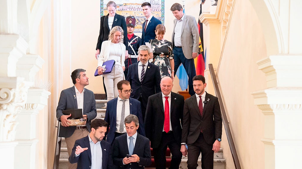 Stiftung Verbundenheit, Baviera, Entre Ríos, cooperación Alemania Argentina, Rogelio Frigerio, embajador alemán Argentina, FAAG, relaciones bilaterales, comunidad alemana Argentina, Hartmut Koschyk