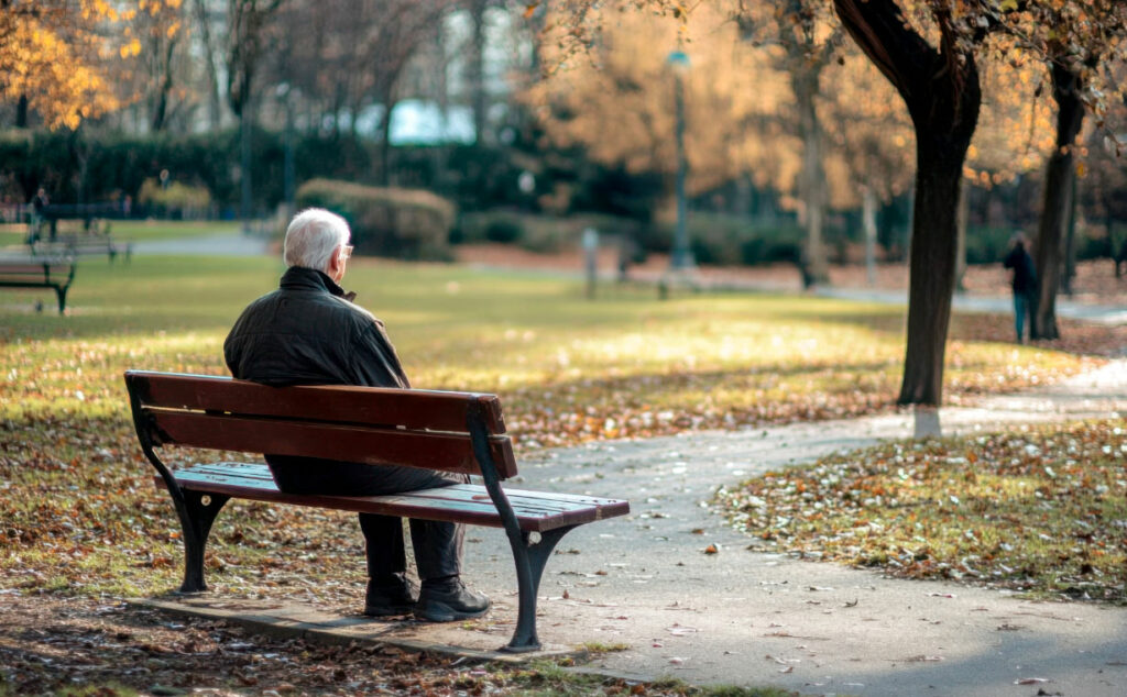 soledad, André Berghegger, Municipios alemanes, fondo contra la soledad, infraestructura social, aislamiento social, políticas públicas Alemania, salud pública
