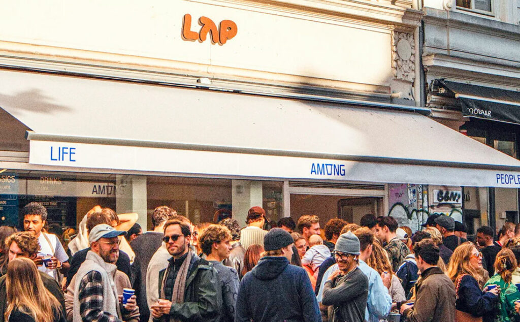 LAP Coffee, Berlín, Ralph Hage, Tonalli Arreola, gentrificación, sector cafetero, guerra del café Alemania, start-up café barato, cafeterías tradicionales Alemania, capuchino 2,50 euros, conflicto sector cafetero, ataques LAP Coffee, competencia café Berlín