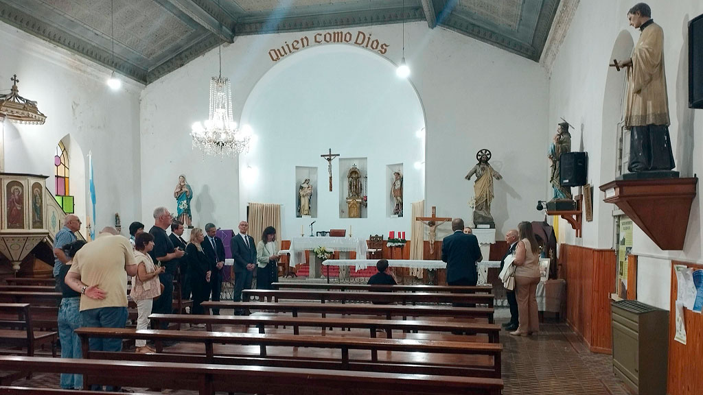 Dieter Lamlé, Alemanes del Volga, Colonias Alemanes del Volga, Colonia Hinojo, Colonia San Miguel, Colonia Nievas, Comunidad germano-argentina, 200 años de amistad Alemania Argentina, Argentinisches Tageblatt, Municipio de Olavarría, Inmigración alemana en Argentina, Volga alemán, Federación de Asociaciones Argentino-Germanas (FAAG), Historia alemana en Buenos Aires y Provincia, Visita diplomática Alemania Argentina