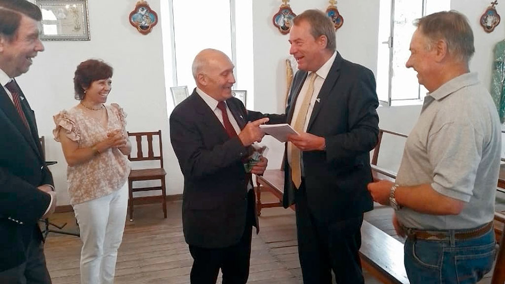 Dieter Lamlé, Alemanes del Volga, Colonias Alemanes del Volga, Colonia Hinojo, Colonia San Miguel, Colonia Nievas, Comunidad germano-argentina, 200 años de amistad Alemania Argentina, Argentinisches Tageblatt, Municipio de Olavarría, Inmigración alemana en Argentina, Volga alemán, Federación de Asociaciones Argentino-Germanas (FAAG), Historia alemana en Buenos Aires y Provincia, Visita diplomática Alemania Argentina