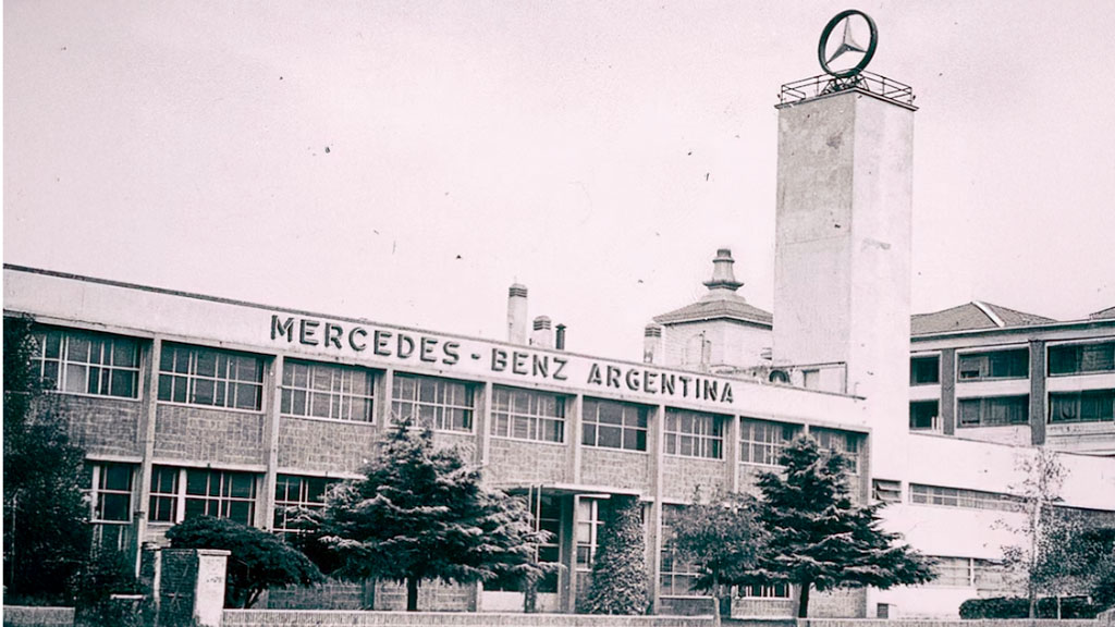 Mercedes-Benz, Zárate, Virrey del Pino, industria automotriz argentina, inversión automotriz, Daimler Truck, camiones Mercedes-Benz, buses Argentina, producción nacional, Centro Industrial Fangio