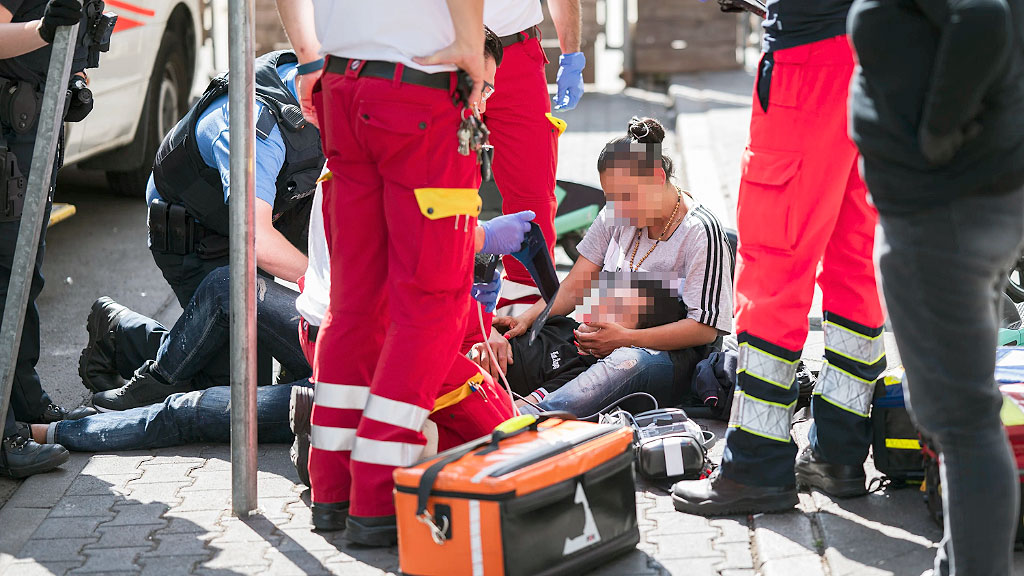 Núremberg, estación central, Alemania, Helen Townson, Policía Federal, Videovigilancia, estación Núremberg seguridad, delitos violentos Alemania, Helen Townson Policía Federal, videovigilancia estaciones Alemania, zonas prohibición alcohol, trabajadores sociales estaciones, personas sin hogar Núremberg, Mudra drogodependientes, bahnhof Núremberg, seguridad transporte público Alemania