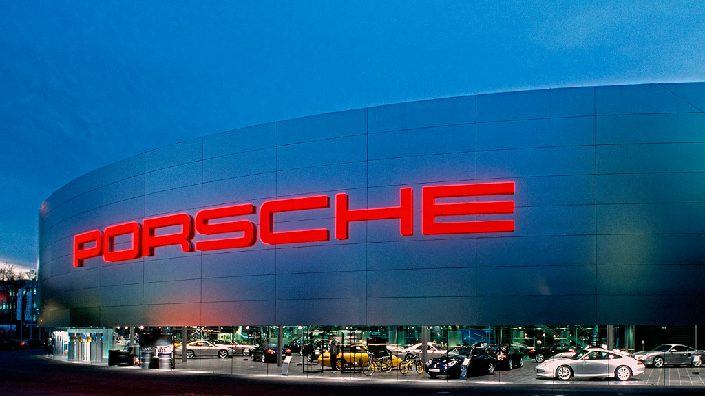 Porsche, Rusia, sistema de seguridad satelital, VTS Porsche sistema seguridad, autos Porsche ladrillos, bloqueo remoto Porsche, importación paralela Rusia, Porsche Alemania Rusia, sistema seguridad satelital autos, Porsche no arrancan Rusia, bloqueo deliberado vehículos, Porsche Rusland LLC