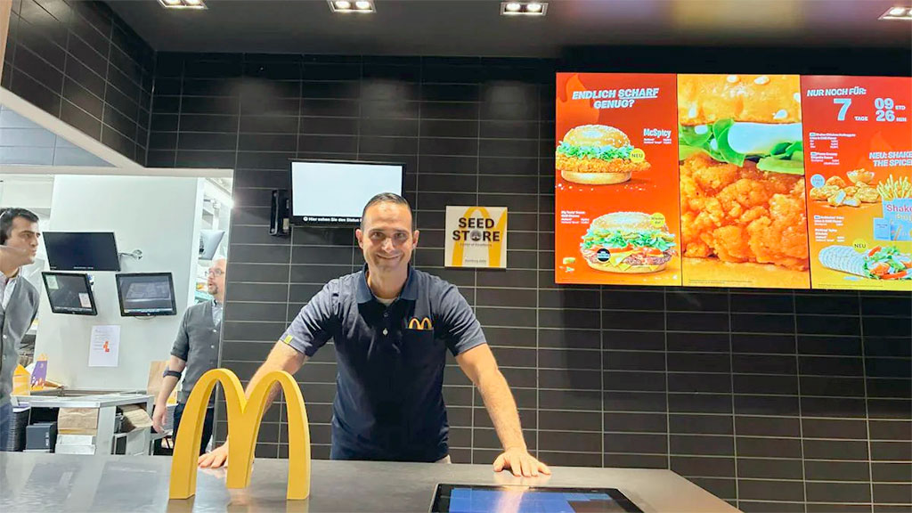 Alexander Nouri, Bundesliga, McDonald’s, Werder Bremen entrenador, Hertha BSC técnico, McDonald’s Alemania franquicia, entrenadores de fútbol alemán, salida del fútbol profesional