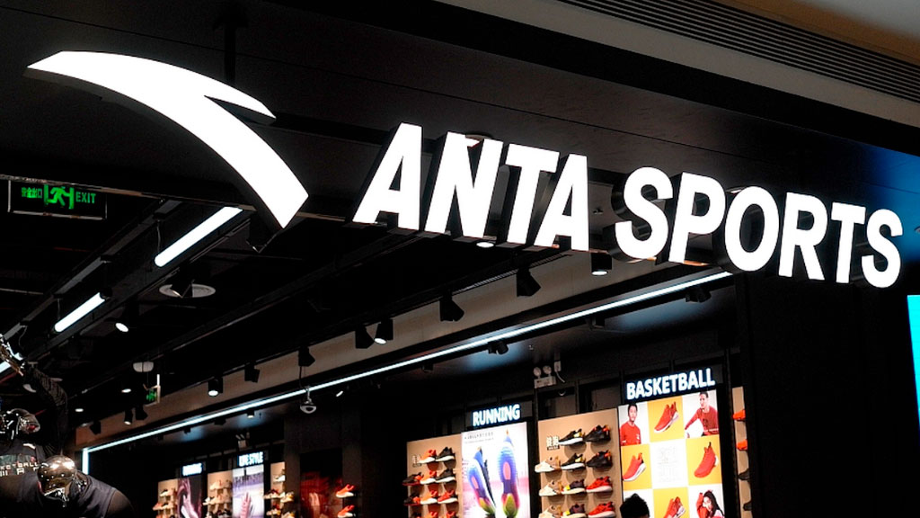 Anta Sports, Puma, familia francesa Pinault, Arthur Höld Puma, familia Pinault vende Puma, fabricante deportivo chino, adquisición Puma 2026, industria deportiva alemana, Herzogenaurach, Artemis holding, marca deportiva alemana