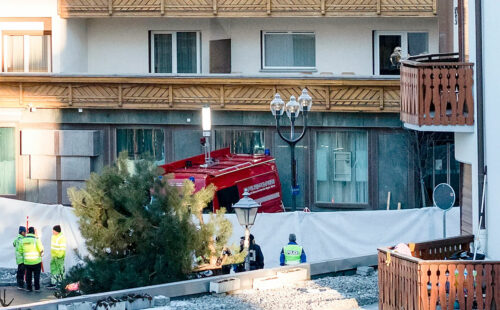 Crans-Montana, incendio, Valais, tragedia en Suiza, incendio en bar de esquí, bar Le Constellation, víctimas incendio Suiza, Año Nuevo en Crans-Montana, flashover incendio, heridos graves incendio Suiza, investigación incendio Suiza, seguridad en locales cerrados, turistas extranjeros Suiza