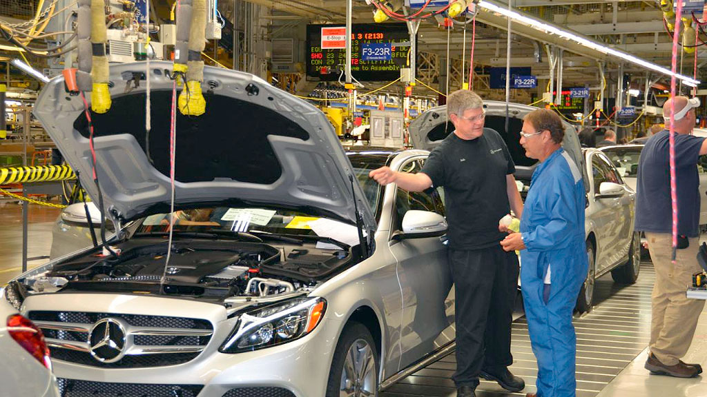 Mercedes-Benz, Donald Trump, Ola Källenius, Howard Lutnick, automotrices alemanas, sede Mercedes-Benz, inversión Alabama, Tuscaloosa planta, incentivos fiscales Estados Unidos, industria automotriz alemana