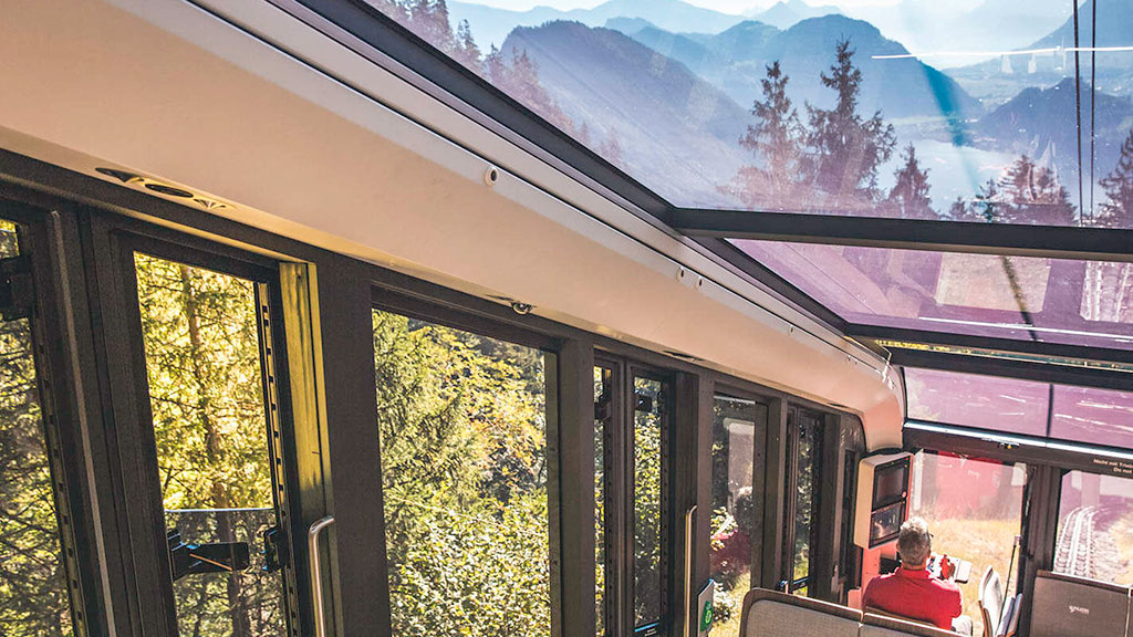 monte Pilatus, Alpes suizos, Ferrocarril, ferrocarril de cremallera, tren cremallera Pilatus, pendiente ferroviaria más pronunciada, ingeniería suiza ferrocarril, turismo Alpes suizos, Eduard Locher ingeniero, tren Alpnachstad