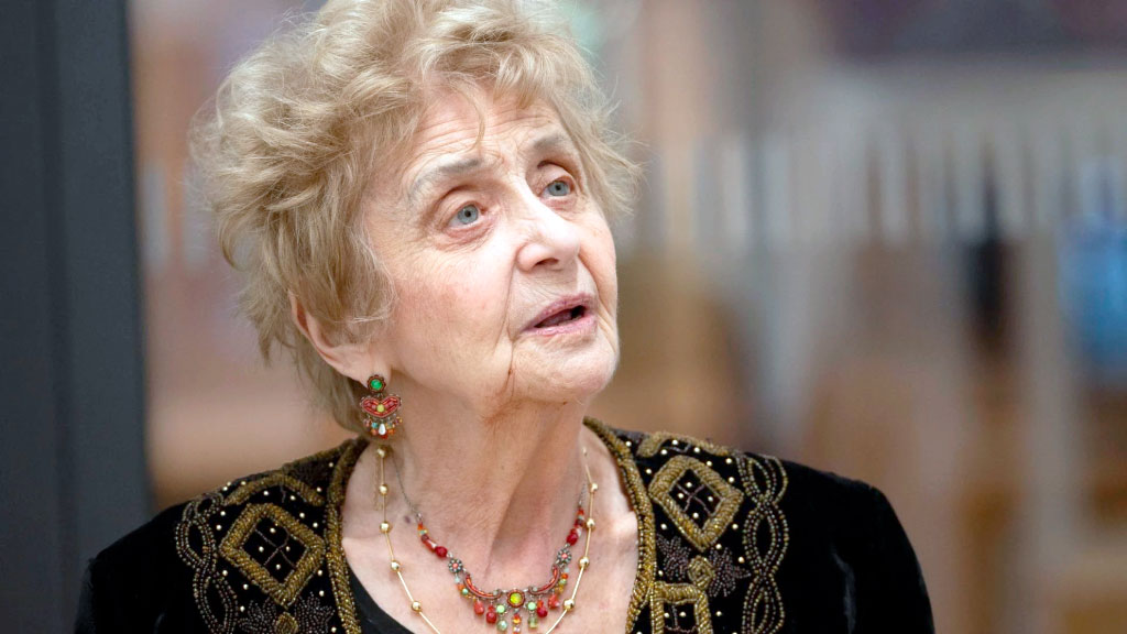 Tova Friedman, Bundestag, Auschwitz-Birkenau, sobreviviente Auschwitz, Holocausto Alemania, antisemitismo actual, Día Recuerdo Holocausto, Julia Klöckner, testigo Holocausto, campo exterminio nazi, memoria Holocausto, discurso Bundestag 2026, TikTok Holocausto