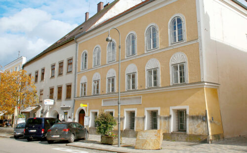 Adolf Hitler, Braunau am Inn, Austria, casa natal Hitler comisaría Braunau am Inn, casa Hitler Austria policía, Braunau am Inn Adolf Hitler, casa natal Hitler reconversión, memoria histórica Austria nazismo, ministerio interior Austria Hitler, neonazis Braunau am Inn
