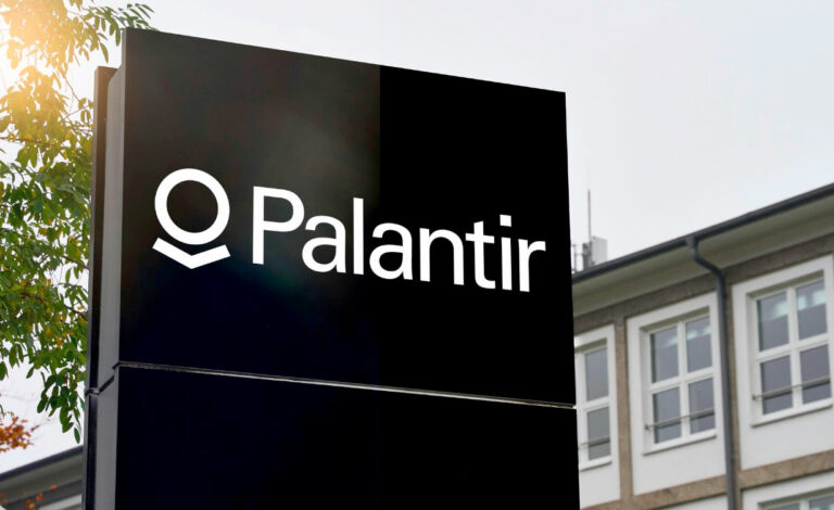 Palantir, software de vigilancia, Alemania, Gotham, vigilancia digital, Peter Thiel, Donald Trump, privacidad datos Alemania, VeRA Bavaria, soberanía digital Europa, Palantir policía alemana