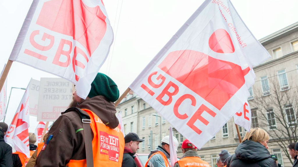 Playmobil, Dietenhofen, Horst Brandstätter, Alemania, fábrica, industria juguetes Alemania, crisis Playmobil, producción Malta, Bahri Kurter Playmobil, juguetes Baviera, cierre fábrica alemana, Marianne Albert Playmobil