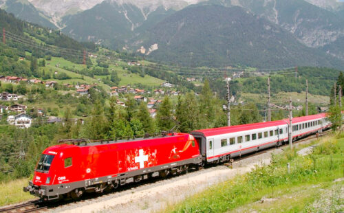 Suiza, trenes, récord histórico de puntualidad, Ferrocarriles Federales Suizos, SBB puntualidad, trenes Suiza, récord puntualidad 2025, transporte ferroviario Suiza, SBB-CFF-FFS, trenes puntuales Europa, sistema ferroviario suizo, infraestructura ferroviaria, transporte público Suiza