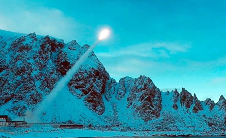 Hypersonica, misil hipersónico, startup, Andøya, Noruega, Philipp Kerth, Múnich, misil hipersónico europeo Alemania, prototipo HS1 Mach 6, Marc Ewenz, base espacial Andøya Noruega, startup alemán defensa armamento, tecnología hipersónica Europa, SpaceX modelo desarrollo cohetes, Sprind financiamiento Alemania, misiles hipersónicos Rusia China