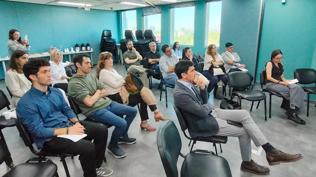 Marcelo Ponte, Merck Argentina, AHK, CEO unplugged, liderazgo, industria farmacéutica, oncología, IA, medicina molecular