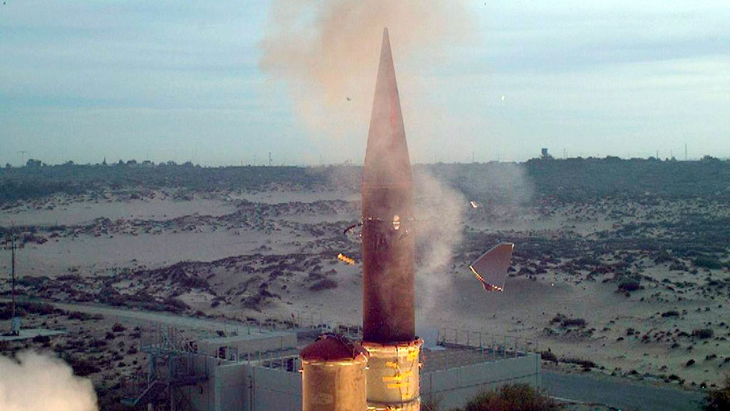 Arrow 3, Bundeswehr, Defensa antimisiles, sistema antimisiles Arrow Alemania, Arrow 3 Bundeswehr, defensa aérea Alemania OTAN, Kaufbeuren base militar, Lagerlechfeld misiles, escudo antimisiles Europa, rearme Alemania 2025, Arrow 3 Israel Alemania, defensa balística NATO, misiles balísticos Alemania