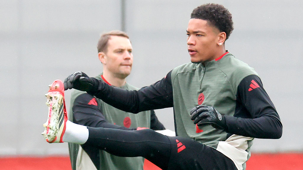 Leonard Prescott, Bayern Múnich, UEFA Champions League, arquero juvenil, debut