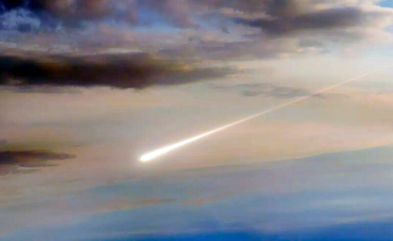 Meteorito, Koblenz, ESA, Alemania, impacto meteorito Renania-Palatinado, meteorito techo Koblenz 2026, NASA ESA asteroides monitoreo, cazadores meteoritos Alemania, fragmentos meteorito valor, Dieter Heinlein DLR meteorito, alarma Europa conflicto bélico