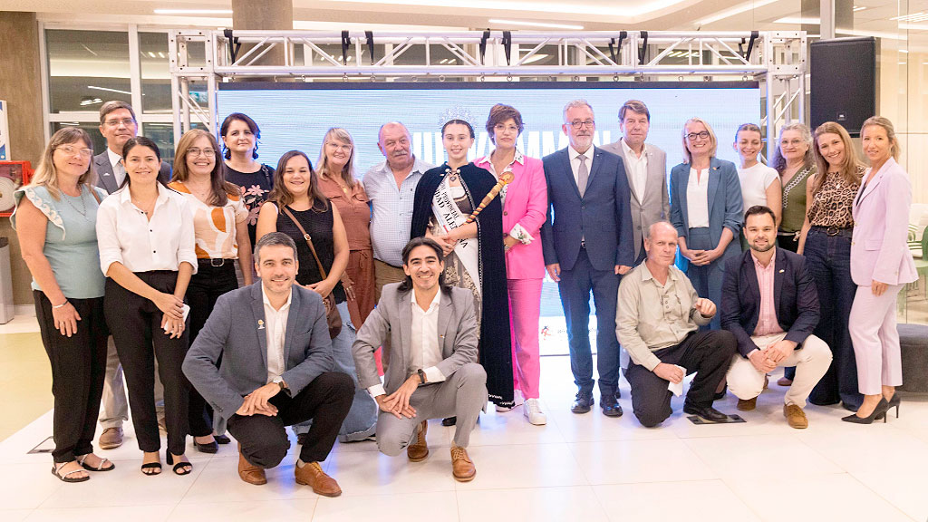 Misiones, Bernd Fabritius, gobernador Hugo Passalacqua, Comunidad argentino-alemana, comunidad alemana, Stiftung Verbundenheit , cooperación Argentina Alemania, diplomacia ciudadana