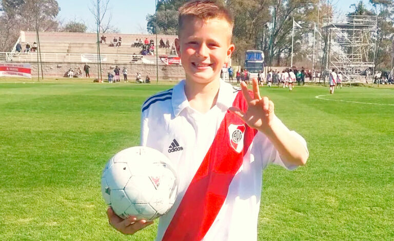 River Plate, Fútbol argentino, Bernd Schuster, Sami Maldonado Schuster, Belgrano de Córdoba, descenso de River, River en la B, Barcelona, Diego Maradona, superclásico