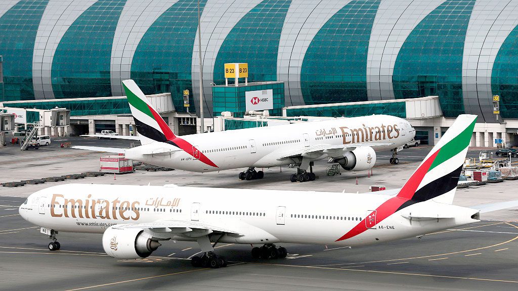 Irán, turistas alemanes, Emiratos Árabes Unidos, turistas alemanes varados Medio Oriente, guerra Irán turistas, repatriación alemanes Dubai, vuelos cancelados Medio Oriente, Emirates Frankfurt Munich, TUI pasajeros varados, Bundeswehr repatriación, Johann Wadephul canciller, cierre espacio aéreo Irán