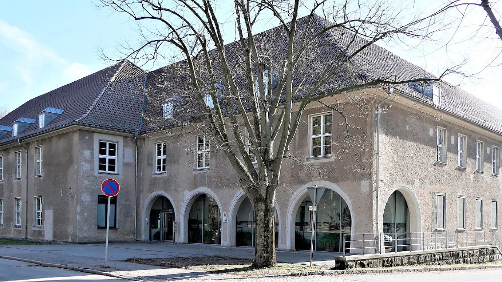 Anillos de bronce, Wilschdorf, Edad de Bronce, hallazgo arqueológico Sajonia, Edad de Bronce Alemania, Wilschdorf descubrimiento, ofrendas rituales prehistóricas, Landesamt für Archäologie Sachsen, detectorista Alemania, joyas prehistóricas Europa Central, arqueología alemana 2026