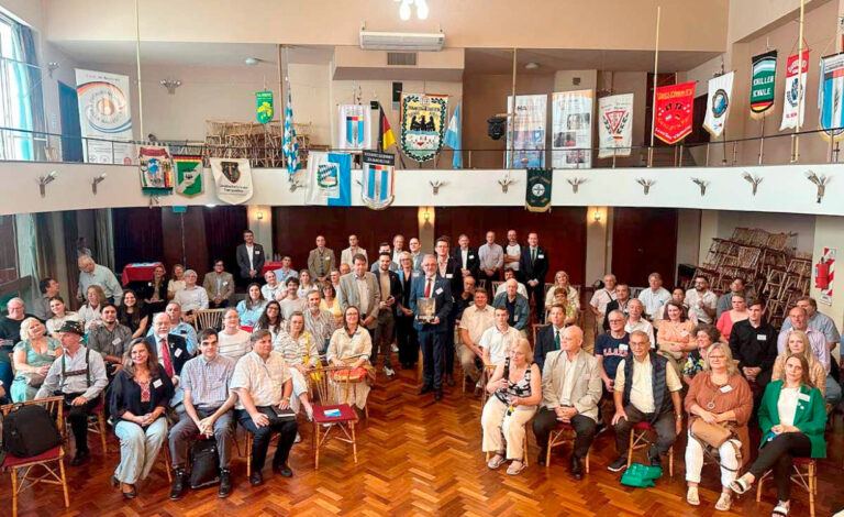 FAAG, Stiftung Verbundenheit, Bernd Fabritius, Ministerio Federal del Interior de Alemania, asociaciones argentino-alemanas, Deutscher Verein Marienheim, Holmbergschule Quilmes, Club Jahnheide, Centro Ana Frank Buenos Aires, #JungesNetzwerk, Cámara Argentino-Alemana AHK, Germán Lehrke, Marco Just Quiles, comunidad alemana Argentina
